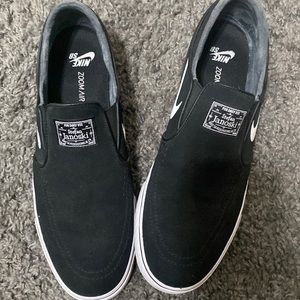 Stefan Janoski Nike Black Size 11.5 #833564